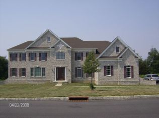 3 Greens Ct, Cream Ridge, NJ 08514