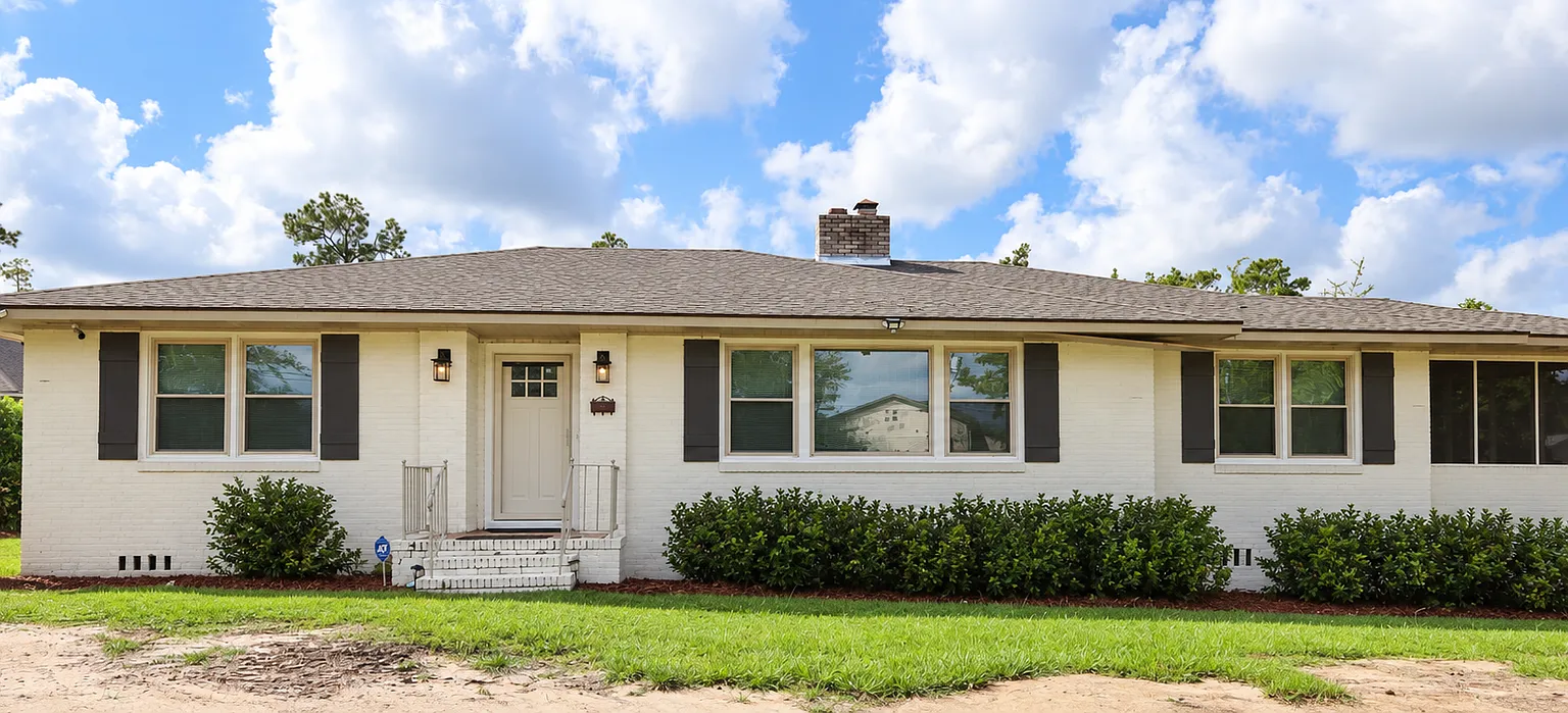 405 Woodrow Wilson Drive — Photo 1