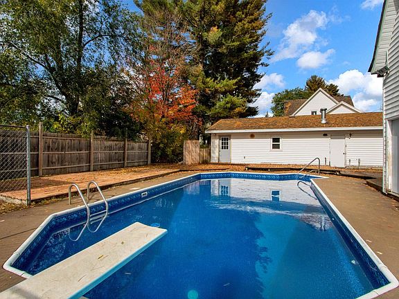 Beautiful Inground Pool
