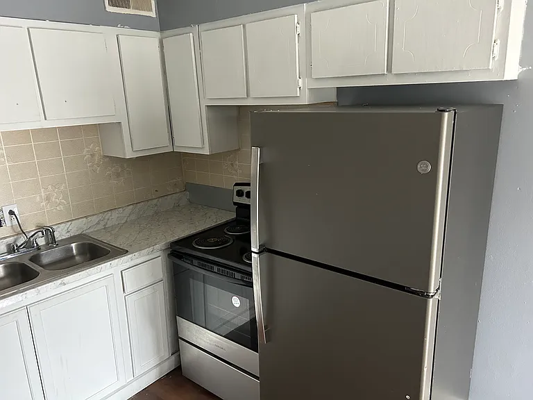 6-1287 E Raines Rd — Photo 8