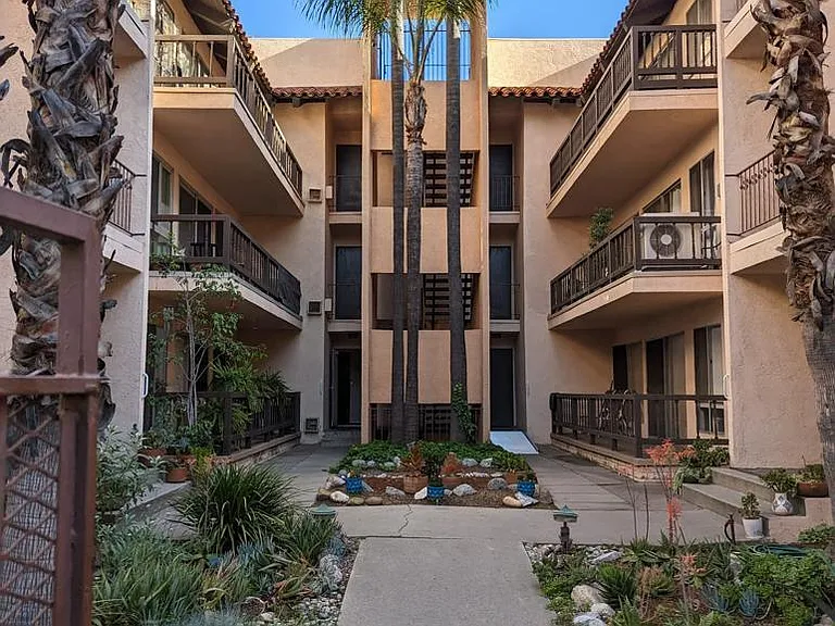 1127 E Del Mar Blvd #325 — Photo 11
