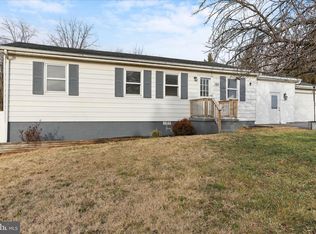 186 Talbott Ave, Martinsburg, WV 25405