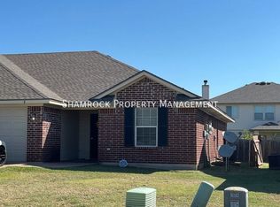 10217B Iris Ln, Waco, TX 76708