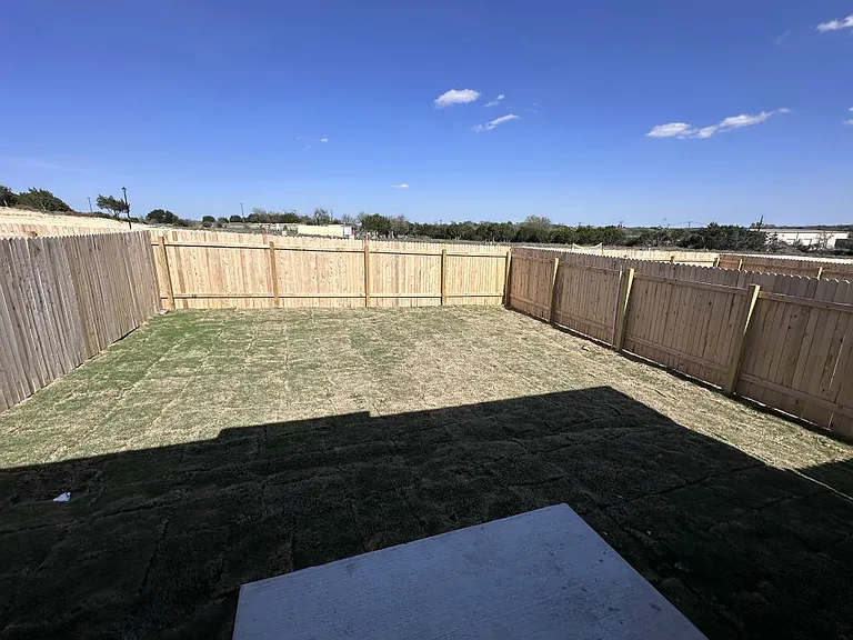 1214 Lehmann Dr #B — Photo 21