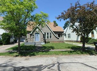 17917 Schenely Ave, Cleveland, OH 44119