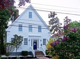 11 Pearl St, Provincetown, MA 02657