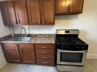 1018 N Calvert St APT 4R, Baltimore, MD 21202