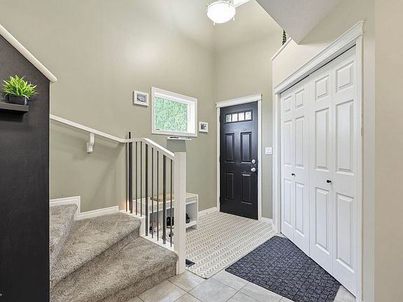 4th image of 12825 207th St NW