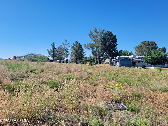 3rd image of 19976 E Longhorn Ln
