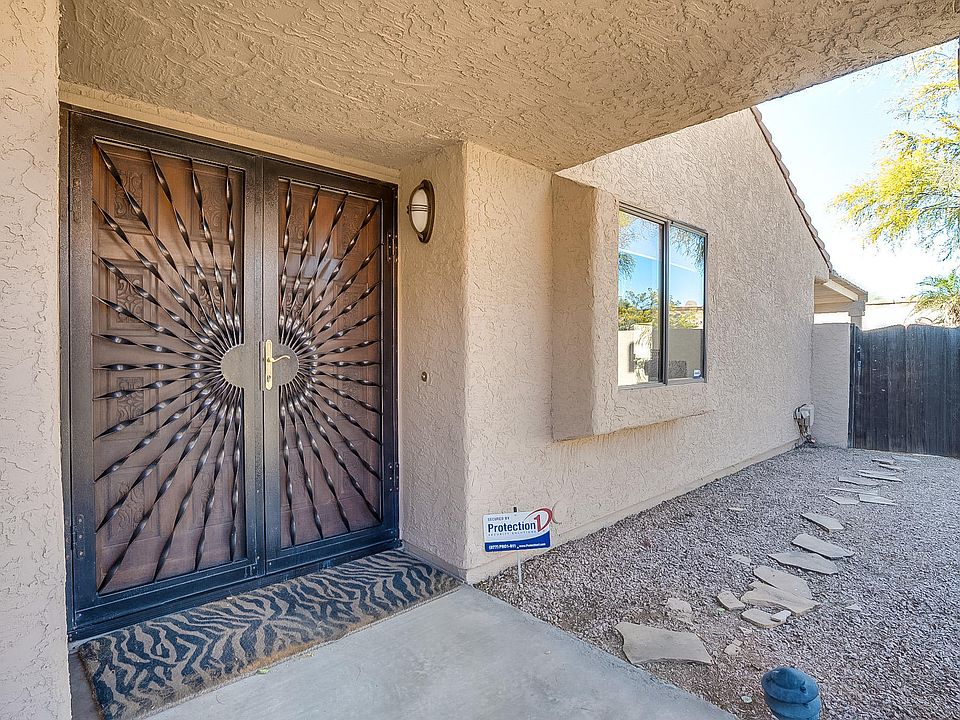 1st image of 1658 N El Camino Dr