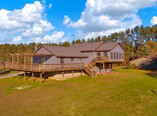 N4998 Wintergreen Trl, Wild Rose, WI 54984