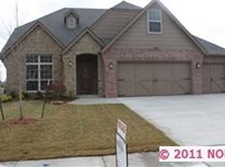 1223 S Nyssa Pl, Broken Arrow, OK 74012