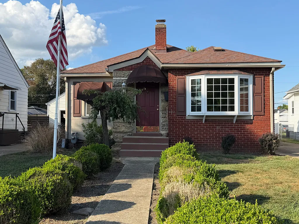 Property main image