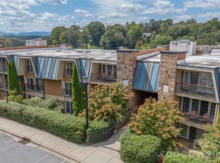 114 Bowling Park Rd, Asheville, NC 28803