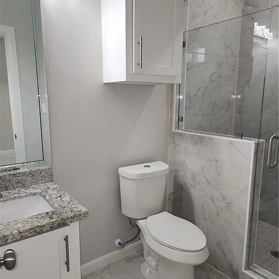 1018 N Woodson Ave #2 — Photo 9