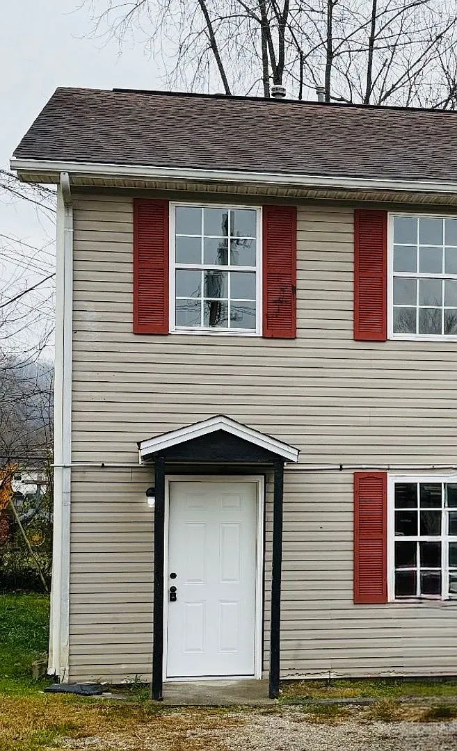 57 Martins Way — Photo 1