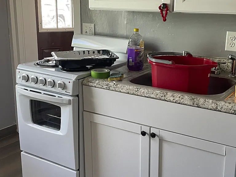 227 Stowe St #1/2 — Photo 10