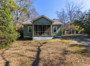 855 E Victory Dr, Mobile, AL 36606