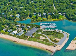 214 Waterhole Rd, East Hampton, NY 11937