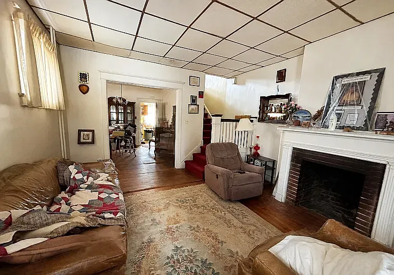 634 Edgewood Ave, Trenton, NJ 08618 — Photo 4