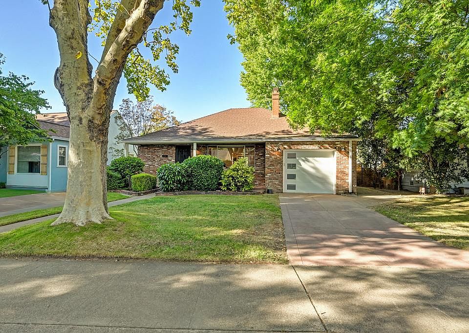 1st image of 1881 7th Ave