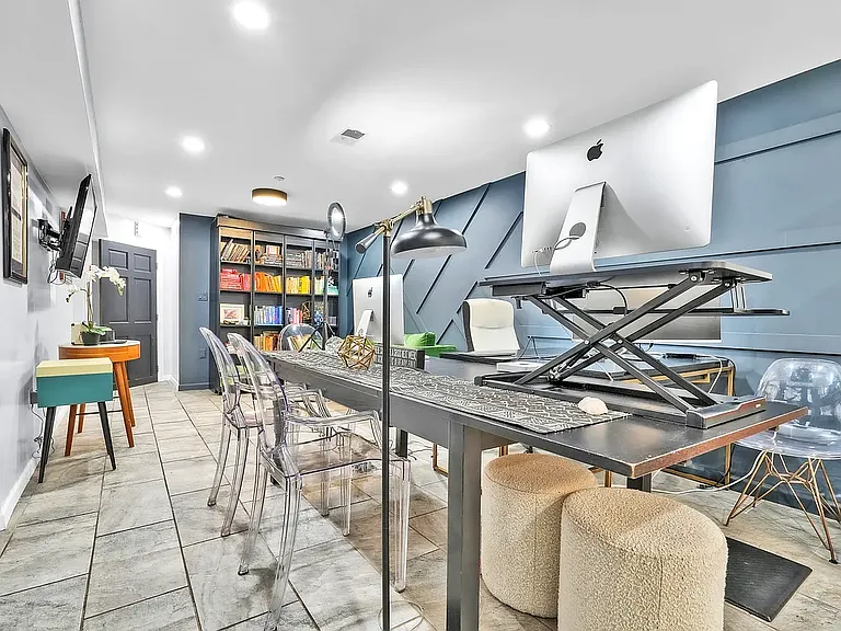 424 Jamaica Ave #1 — Photo 13