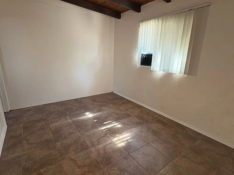 3414 E Lee St #3416 & 3418 — Photo 6