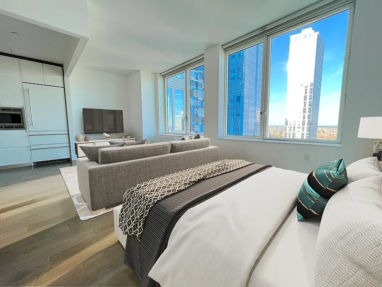 388 Bridge St #38D — Photo 4
