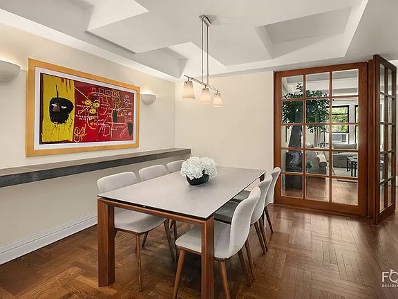4th image of 40 W 77th St #4E