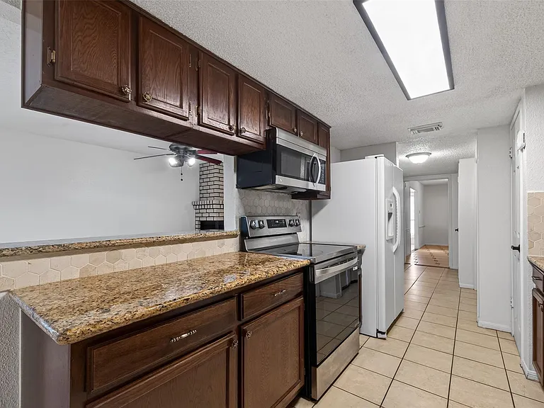 14381 Still Meadow Dr — Photo 23