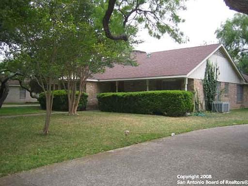 5th image of 117 S GARDENVIEW DR