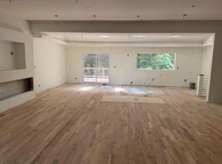 4886 Valley View Ct, Atlanta, GA 30338