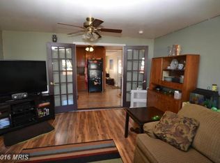 929 Shirley Manor Rd, Reisterstown, MD 21136