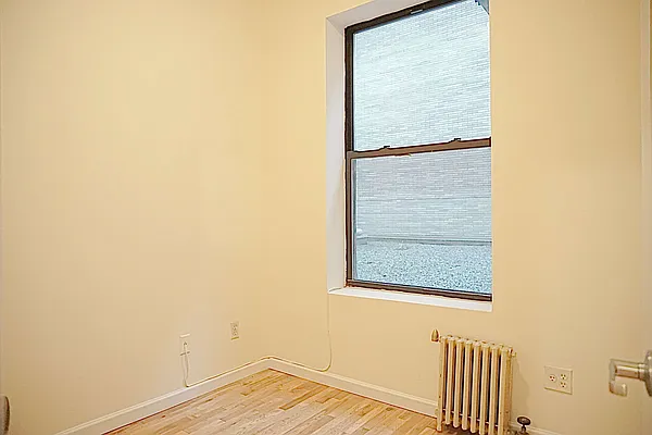 Rented by Compass | media 13