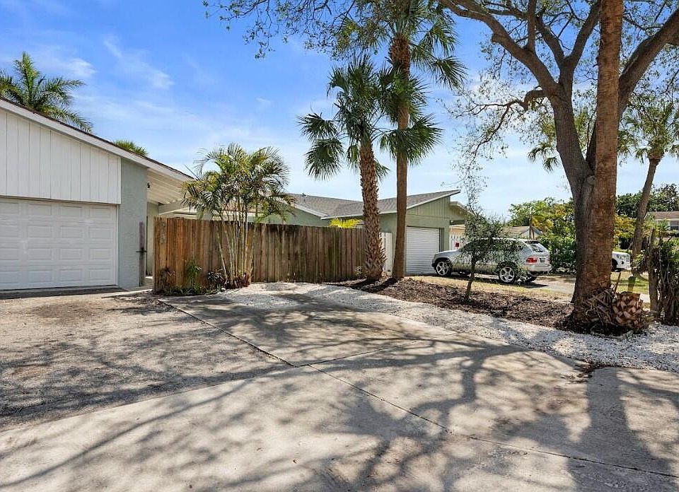 1st image of 8632 Pluto Terrace