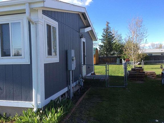 2nd image of 703 Cheery Dr