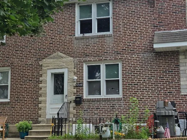 5249 Westpark Ln, Clifton Heights, PA 19018