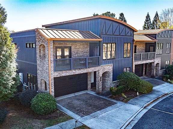 2nd image of 118 Ruth Drive #140