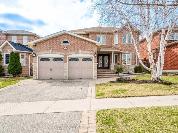 11 Saint Ave, Bradford West Gwillimbury, ON L3Z 3E6