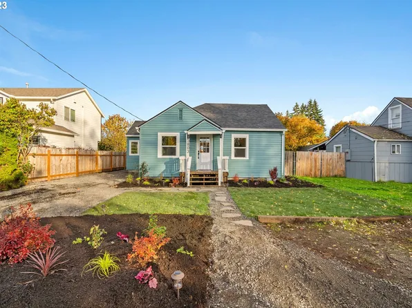 3803 U St, Vancouver, WA 98663