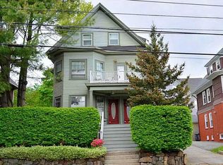 556 Hope St #556, Providence, RI 02906