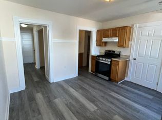 25 Denmark St #1, Worcester, MA 01605