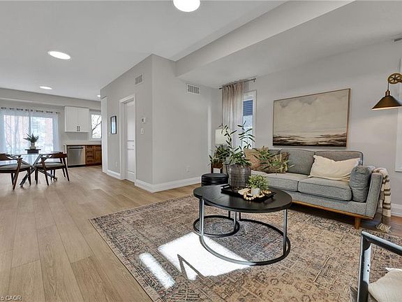 4th image of 800 Myers Rd #218