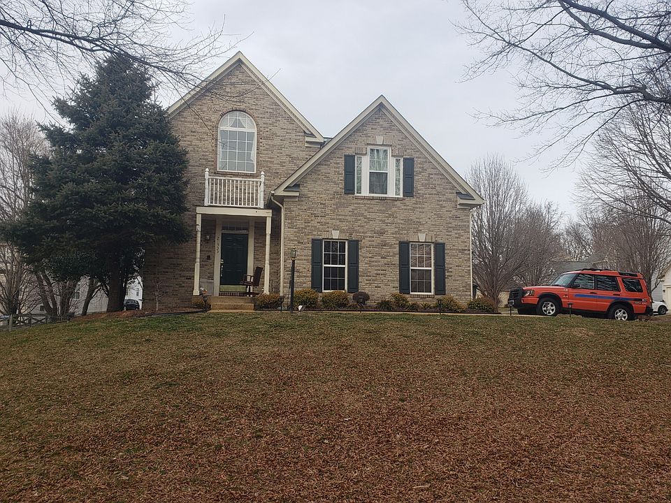 1st image of 21533 Thornhill Pl
