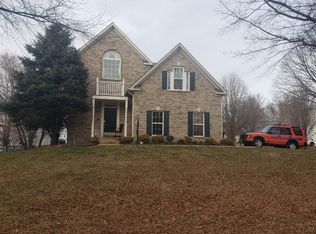 21533 Thornhill Pl, Ashburn, VA 20148