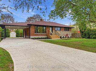 6 Bessborough Dr, Saint Catharines, ON L2M 3G2