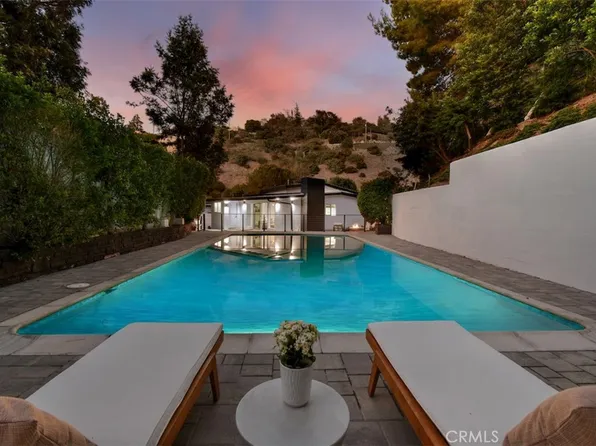 3675 Ventura Canyon Ave, Sherman Oaks, CA 91423