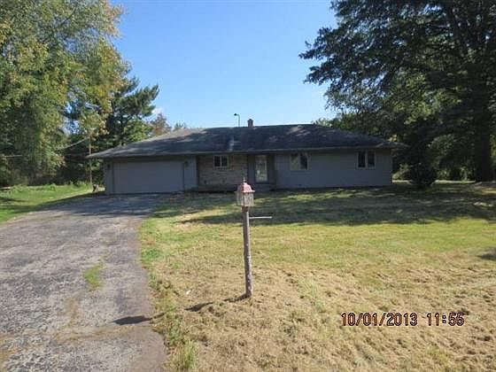 2nd image of 630 Donelda Ln