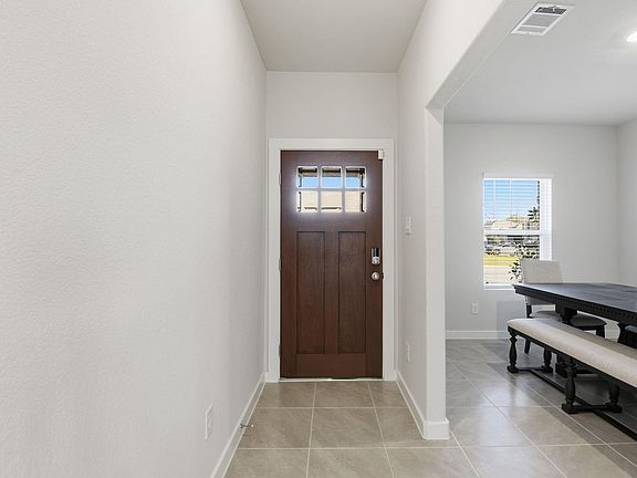 3rd image of 18623 Frost Ridge Dr