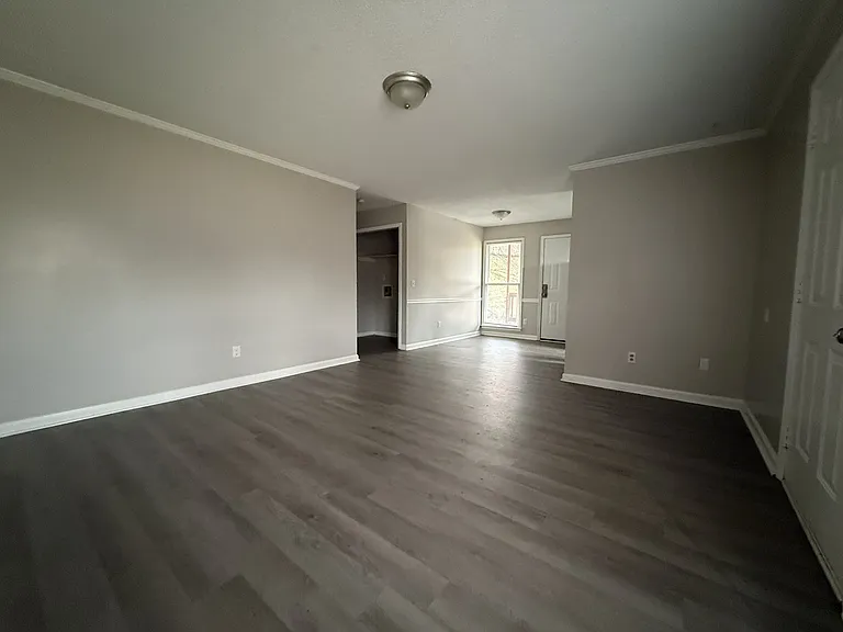 4414 Bonnell Dr NW #B — Photo 2